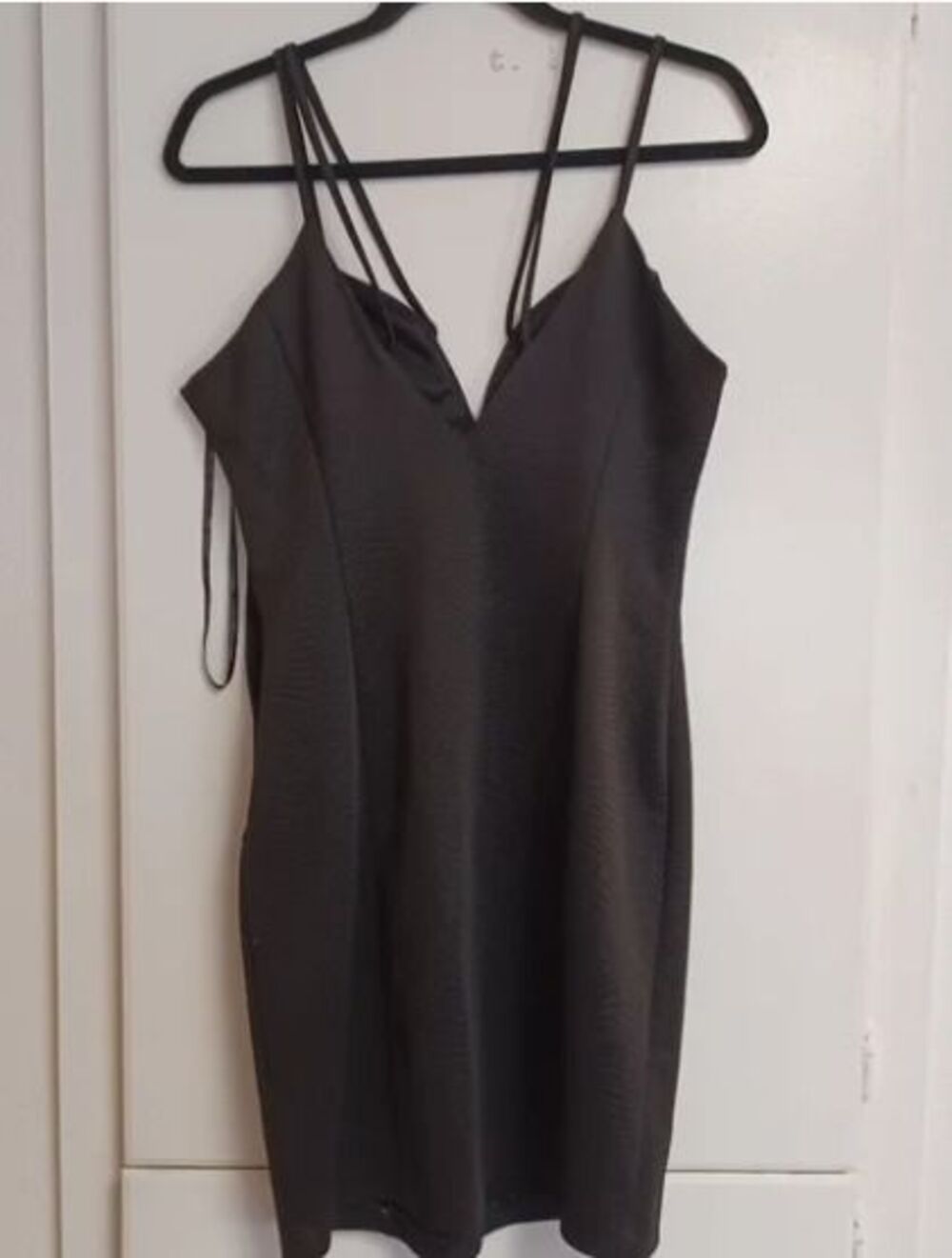 GUESS Los Angeles Little Black Dress cocktail double strap sz. 10 - Picture 4 of 5